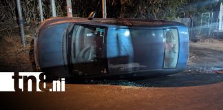 Foto: Exceso de velocidad provoca vuelco en Managua/TN8