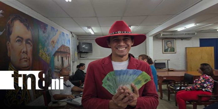 Foto: El salario adelantado permitirá a muchas familias celebrar el Día de las Madres/TN8