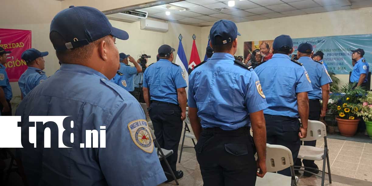 Foto: Inician curso básico para fortalecer capacidades de bomberos/TN8