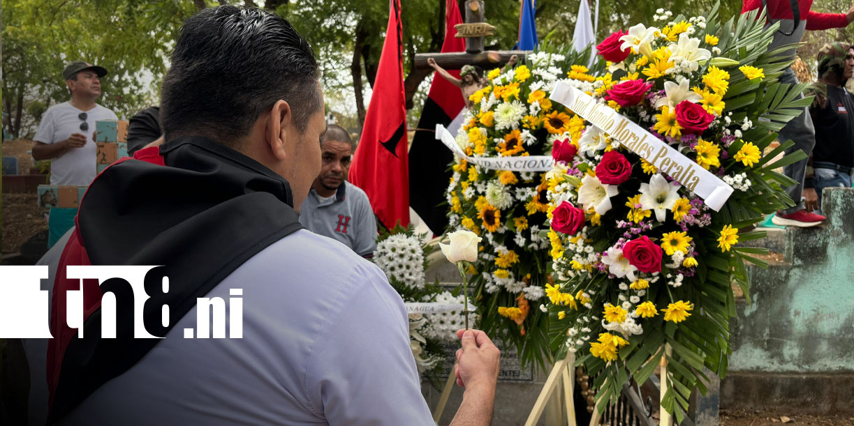 Foto:FETSALUD honra legado de Silvia Ferrufino en Managua/TN8