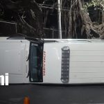 Foto;Ambulancia vuelca en Managua/TN8