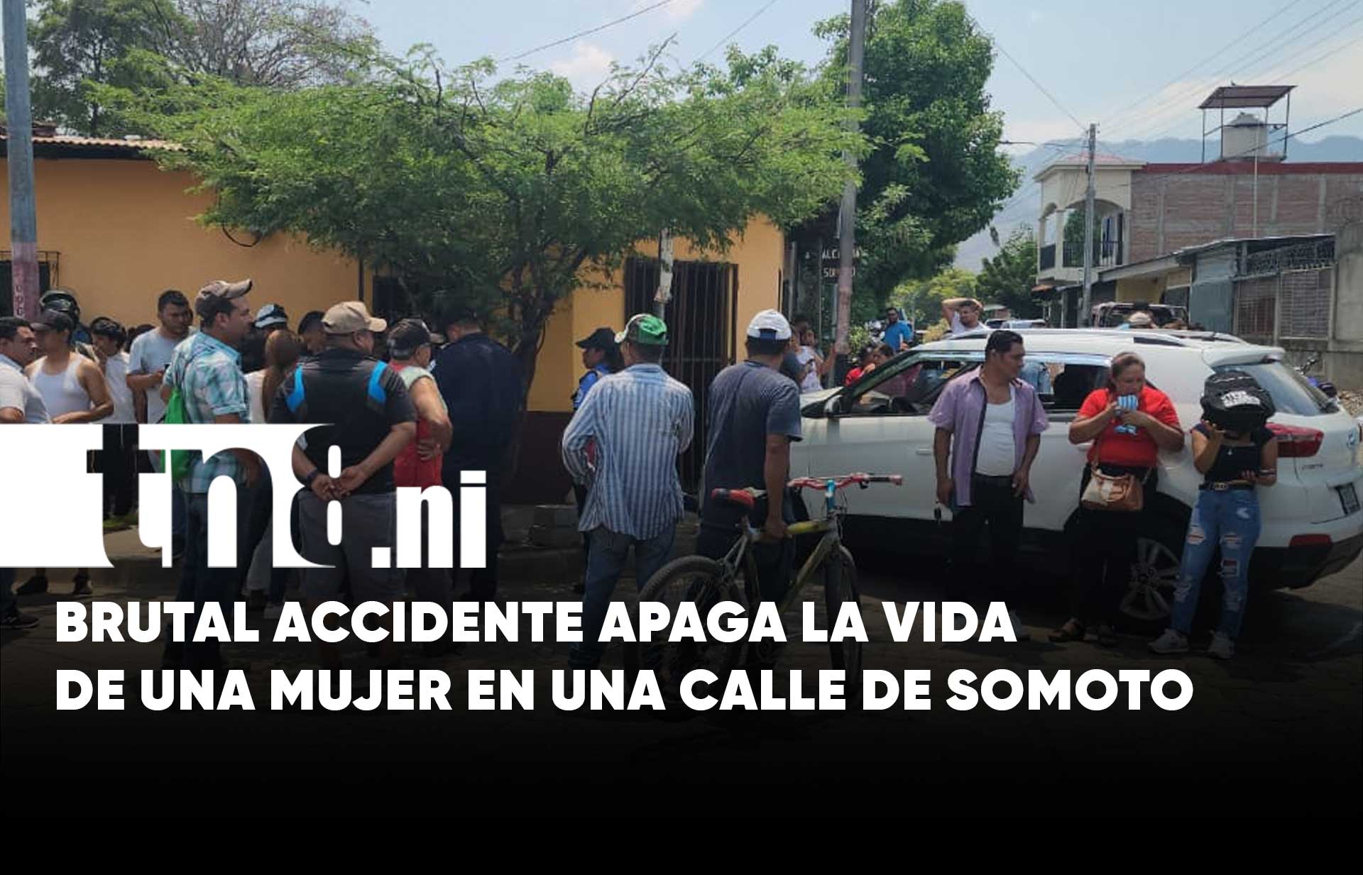 Segundos fatales: Camioneta atropella a mujer y le quita la vida en ...