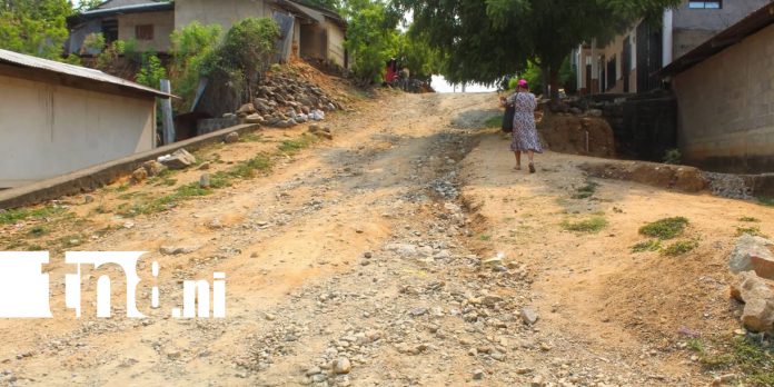 Foto: Familias de Ocotal celebran nuevos proyectos de adoquinado /TN8