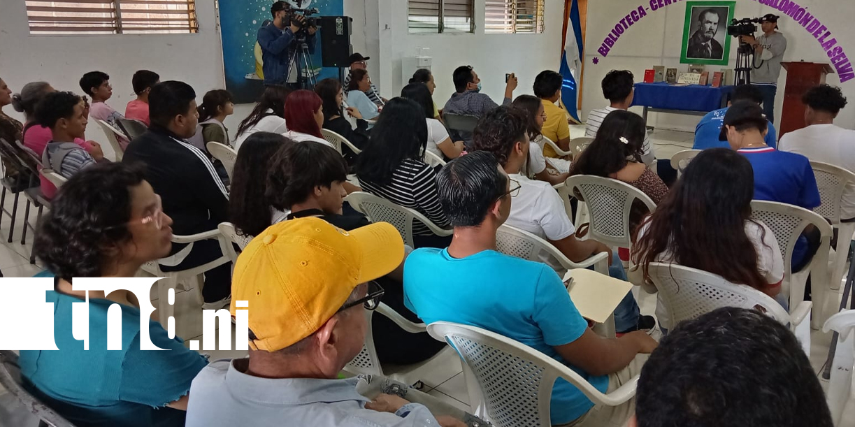 Foto: Arte y memoria se unen en emotiva cantata por el Día de la Dignidad /TN8