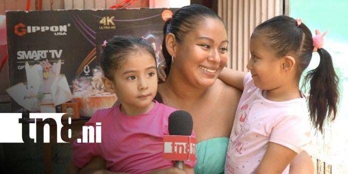 Foto: Lucía Ampié, madre ganadora de La Mamacita Más Linda de Crónica TN8 Foto: Lucía Ampié, madre ganadora de La Mamacita Más Linda de Crónica TN8