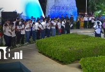 Co-Presidentes de Nicaragua, Daniel Ortega y Rosario Murillo, en homenaje por el 131 aniversario del natalicio del General Sandino Foto: Ofrenda floral con los Co-Presidentes de Nicaragua, Daniel Ortega y Rosario Murillo, en homenaje al General Sandino