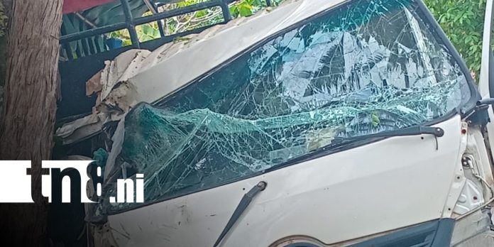 Foto: Mortal accidente de tránsito en El Rama, Caribe Sur / TN8 Foto: Mortal accidente de tránsito en El Rama, Caribe Sur / TN8