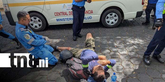 Foto: Accidente de motorizado por culpa de un perro en Managua / TN8 Foto: Accidente de motorizado por culpa de un perro en Managua / TN8