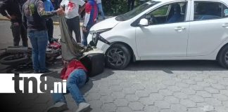 Foto: Accidente en Estelí, por choque entre taxi y moto / TN8