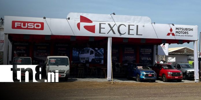 Foto: Excel Automotriz presenta nueva línea de camiones FUSO en feria internacional / TN8 Foto: Excel Automotriz presenta nueva línea de camiones FUSO en feria internacional / TN8
