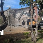 ¿Qué van a construir? Inicia demolición del emblemático Cine González en Managua Foto: Demolición del Cine González, en Managua / TN8