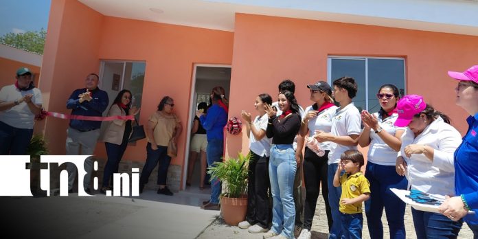 Foto: Entrega de viviendas en Nagarote / TN8
