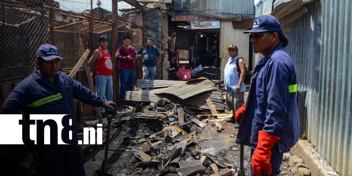 Foto: Seguimiento de autoridades tras incendio en mercado de Masaya / TN8