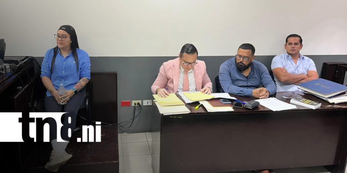 Foto: Víctima denuncia quemaduras tras cirugía de lipopapada en Managua / TN8