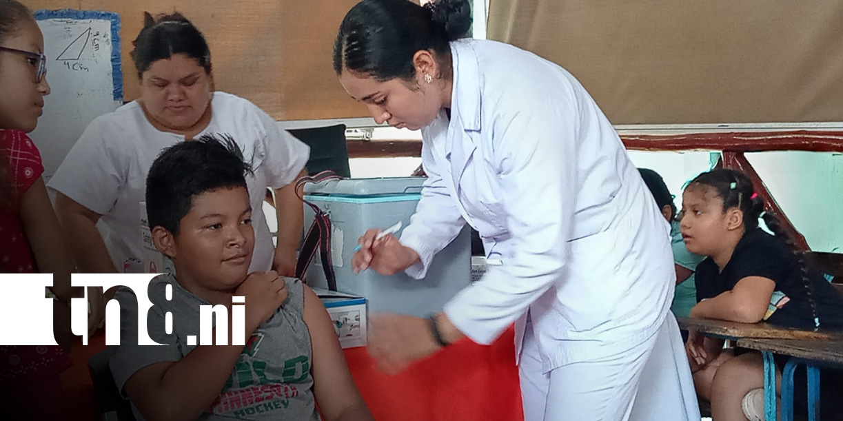 Foto: Vacunación contra el VPH en Managua / TN8