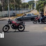 Velocidad y (presunto) alcohol terminan en choque frente a Plaza Inter, Managua Foto: Accidente en sector de Plaza Inter, Managua / TN8