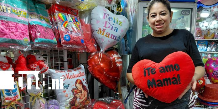 Foto: Madres comerciantes ofrecen detalles llenos de amor y tradición /TN8