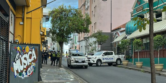 Foto: Pareja es asesinada a balazos en pleno centro de San José /Cortesía Foto: Pareja es asesinada a balazos en pleno centro de San José /Cortesía
