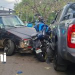 Foto: Por ir a todo "mamón" casi se mata en carretera a Masaya /TN8