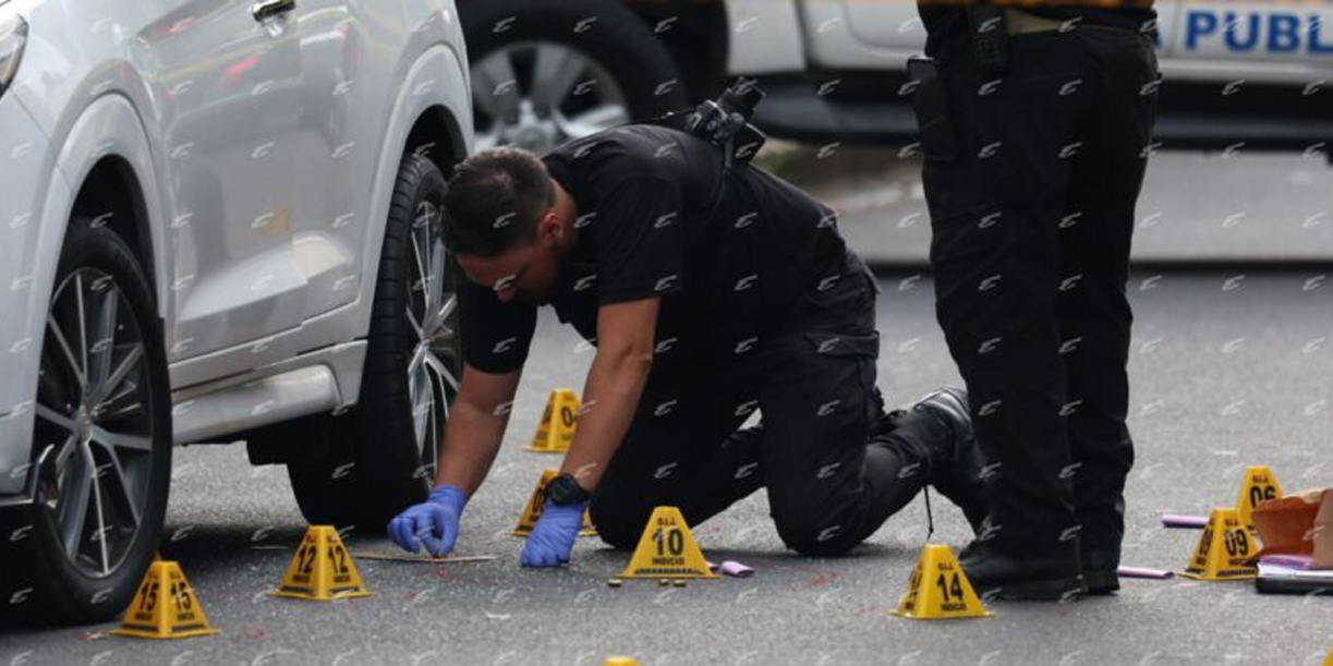 Foto: Pareja es asesinada a balazos en pleno centro de San José /Cortesía