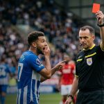 Foto: Tarjeta roja con nuevas aplicaciones para el Mundial de la FIFA