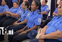 Madres que inspiran y sirven con amor en Migración y Extranjería Foto: Celebración a las madres de a Dirección de Migración y Extranjería / TN8