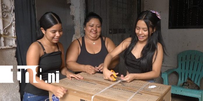 Foto: De hermana a mamá, la historia de amor en el barrio San Judas /TN8 Foto: De hermana a mamá, la historia de amor en el barrio San Judas /TN8