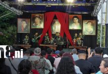 Conmemoran a Héroes y Mártires de la Revolución desde Granada Foto: Conmemoran a Héroes y Mártires de la Revolución desde Granada/TN8