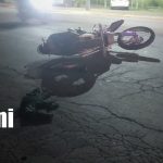 Motociclista resulta con lesiones de consideración tras colisión con camioneta en Managua Foto: Accidente en Managua deja motociclista lesionado/TN8