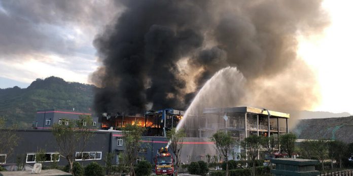 Foto: Explosión en China deja siete muertos y al menos 17 heridos /Cortesía Foto: Explosión en China deja siete muertos y al menos 17 heridos /Cortesía