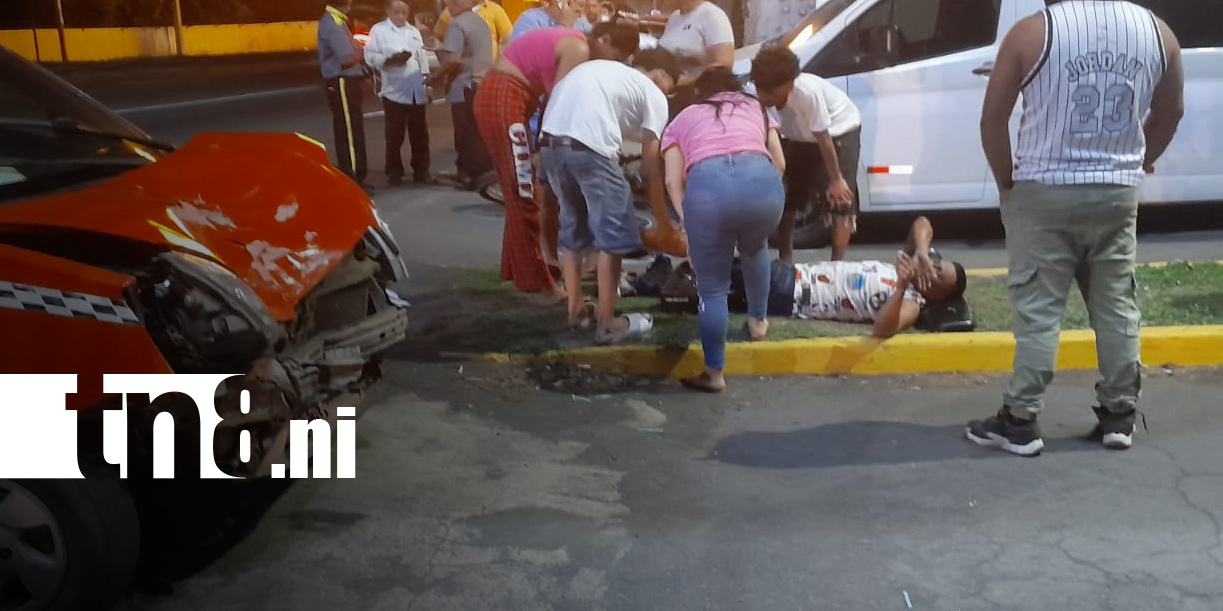 Foto: Motociclista sale expulsado tras fuerte choque/TN8
