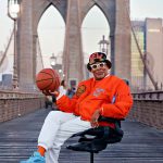Foto: Spike Lee festeja el título de los Knicks en Brooklyn/Cortesía