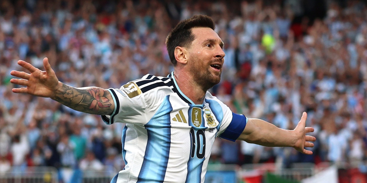 Foto: Messi y la polémica jugada que desató debate en el Mundial/TN8