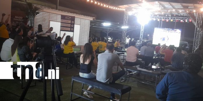 1 Foto: Chevrolet vive una noche futbolera con sus clientes en actividad especial/TN8