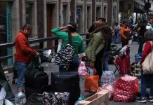 CNTE levanta plantón en México y entra en “receso táctico” de su huelga nacional Foto: CNTE levanta plantón en México y entra en “receso táctico” de su huelga nacional / Cortesía
