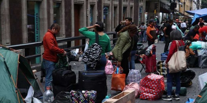 1 Foto: CNTE levanta plantón en México y entra en “receso táctico” de su huelga nacional / Cortesía