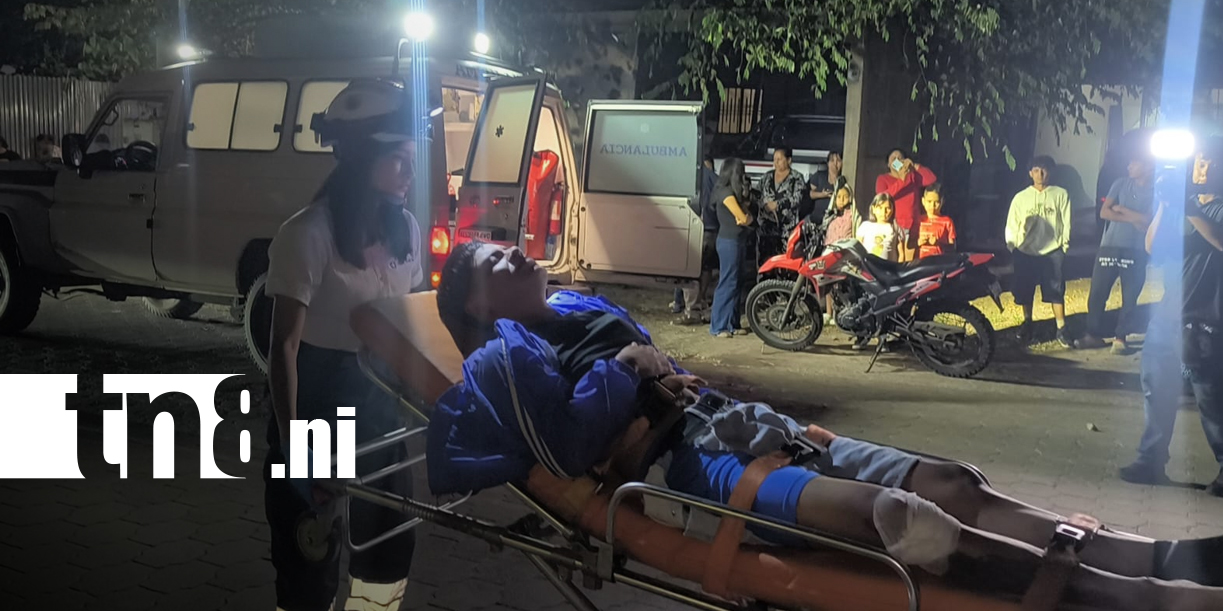Foto: Joven motociclista resulta lesionado tras impactar contra vehículo estacionado en Estelí/TN8