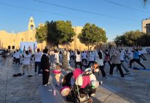 Jornada del Día Internacional del Yoga reúne al cuerpo diplomático en Belén, Palestina Foto: Jornada del Día Internacional del Yoga reúne al cuerpo diplomático en Belén, Palestina/Cortesía