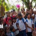 Familias del barrio Los Ángeles cuentan con nuevos andenes peatonales en Bilwi Foto: Andenes mejoran movilidad de familias en Bilwi/TN8