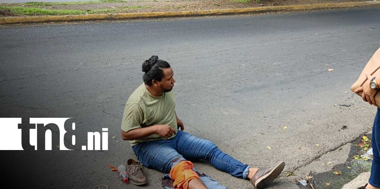 Foto:Motociclista queda con posible fractura tras violento accidente en la Pista Suburbana de Managua/TN8