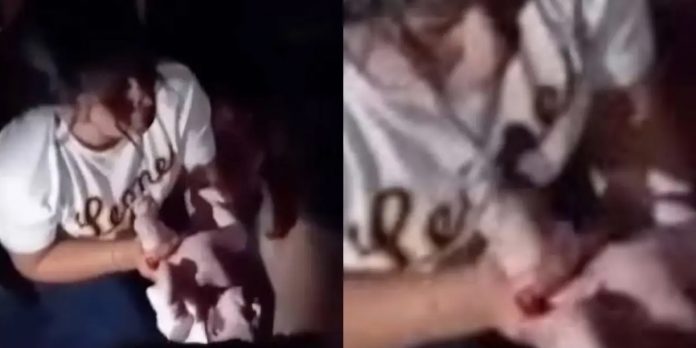 Foto: Mujer da a luz tras los potentes terremotos en Venezuela /Cortesía