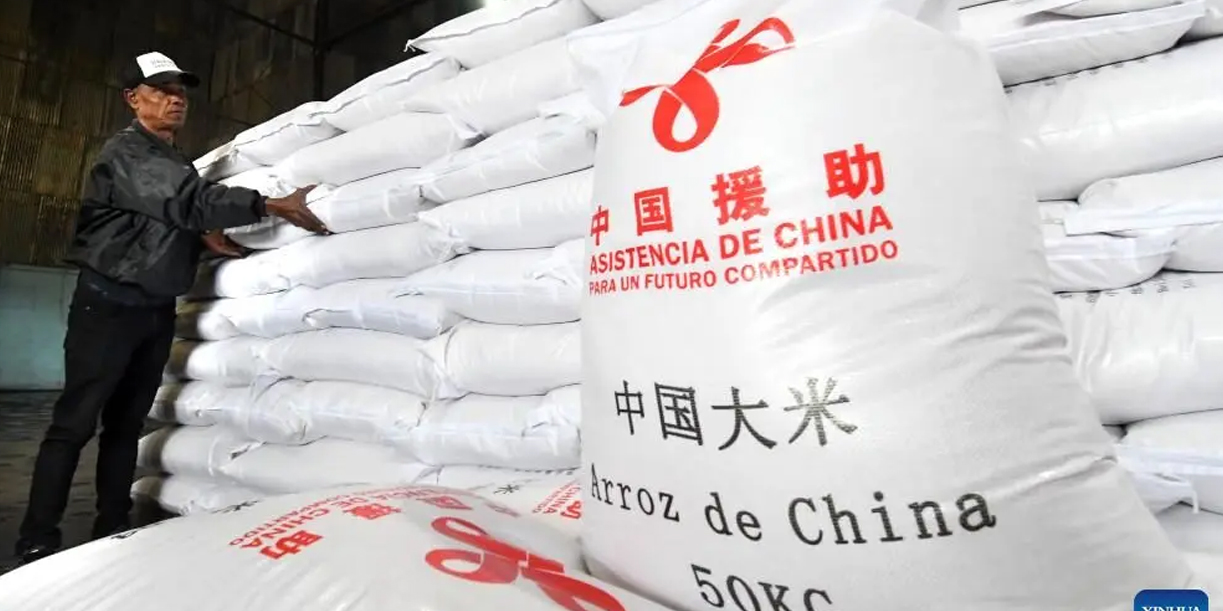 Foto: China entrega nuevo cargamento de arroz a Cuba /Cortesía