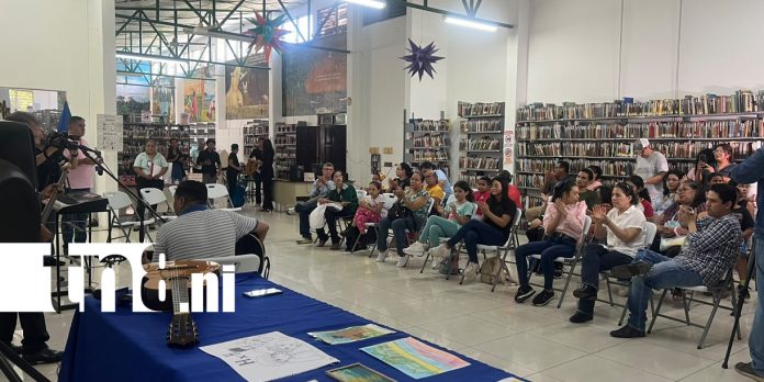 Foto: Centro Cultural Salomón de la Selva celebra a los maestros /TN8