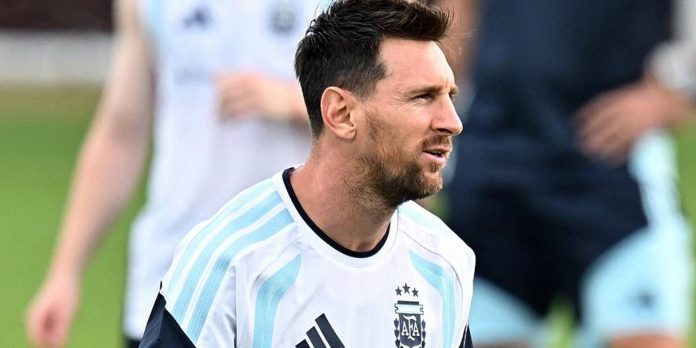 Foto: Messi y la polémica jugada que desató debate en el Mundial/TN8 Foto: Messi y la polémica jugada que desató debate en el Mundial/TN8