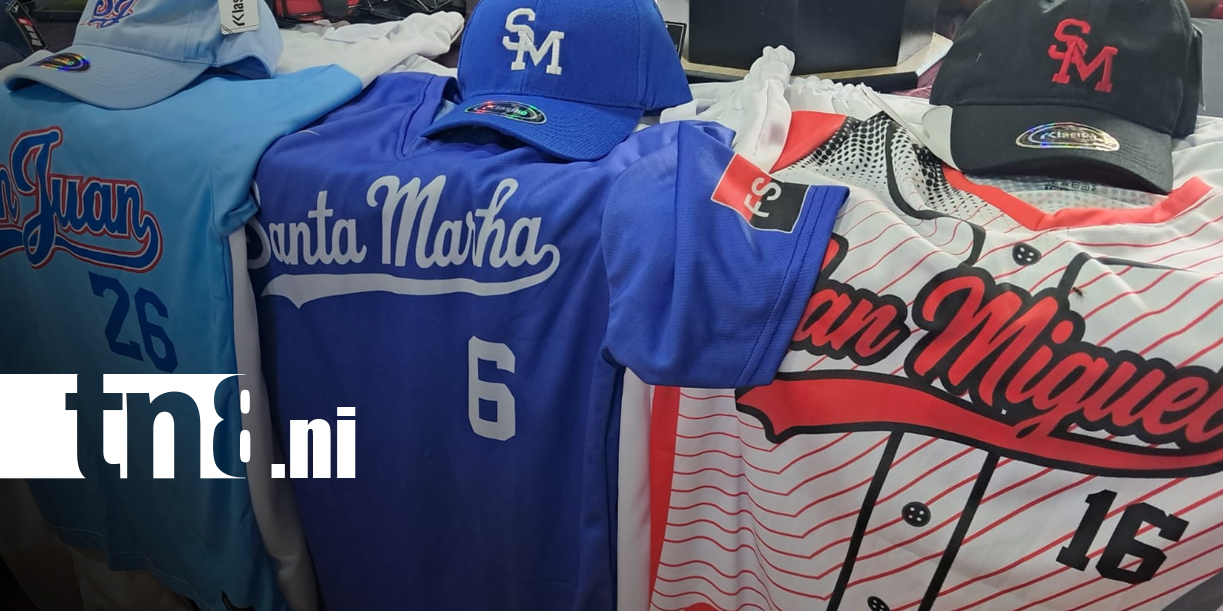 Foto:Altagracia entrega uniformes a 15 equipos de béisbol en Ometepe/TN8