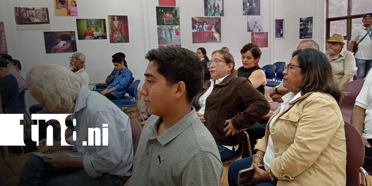 Foto: Homenaje a Carlos Martínez Rivas y Raúl Orozco con conversatorio y jornada artística/TN8