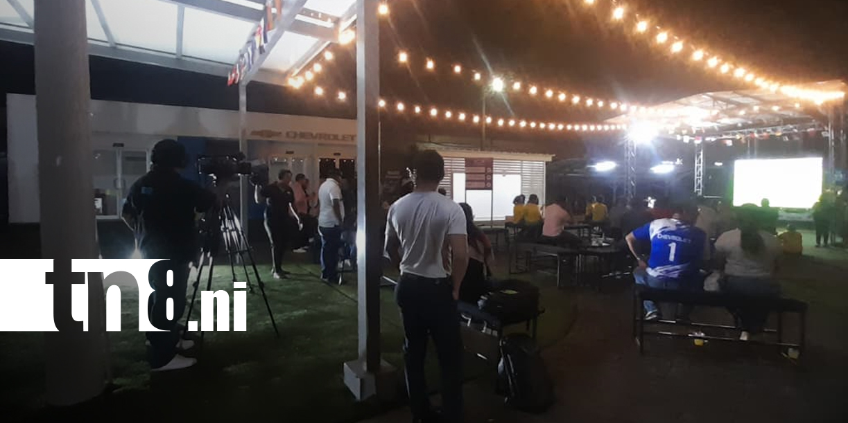 Foto: Chevrolet vive una noche futbolera con sus clientes en actividad especial/TN8