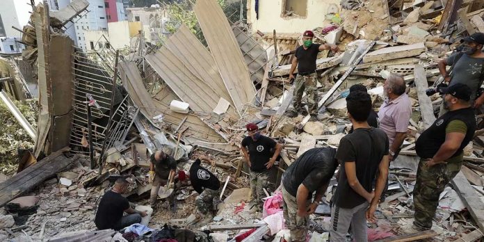2 Foto: Crisis en Líbano: más de 4.000 fallecidos y la violencia no se detiene / Cortesía