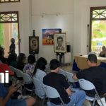 Pinceles, historia y legado: artistas nicaragüenses rinden homenaje a Carlos Fonseca Foto: Artistas rinden homenaje a Carlos Fonseca/TN8