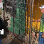 Vehículo impacta contra dos viviendas en Juigalpa; solo se reportan daños materiales Foto: Accidente en Juigalpa deja daños en dos viviendas/TN8